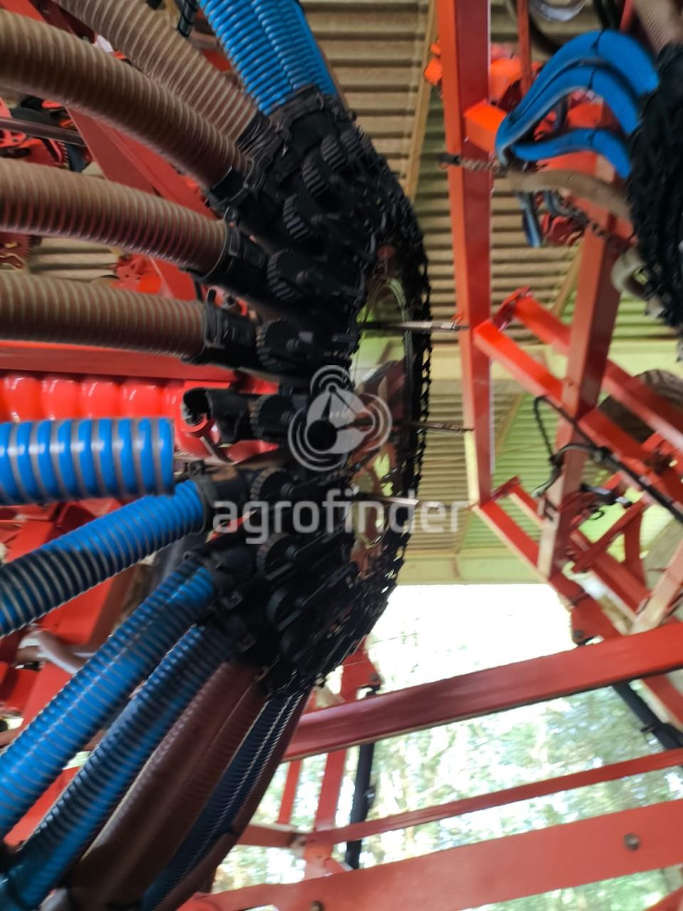 Plantadeira de Inverno Kuhn QuadraVenta10.000 ano 2013