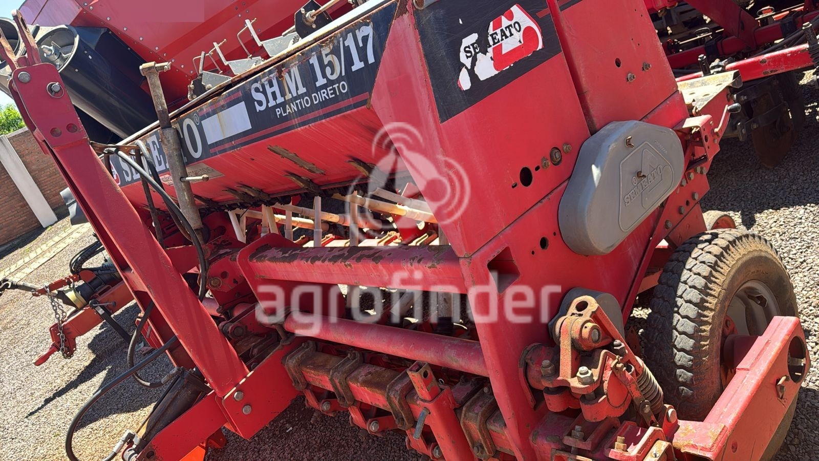 Plantadeira Múltipla Semeato SHM 15/17 ano 2001
