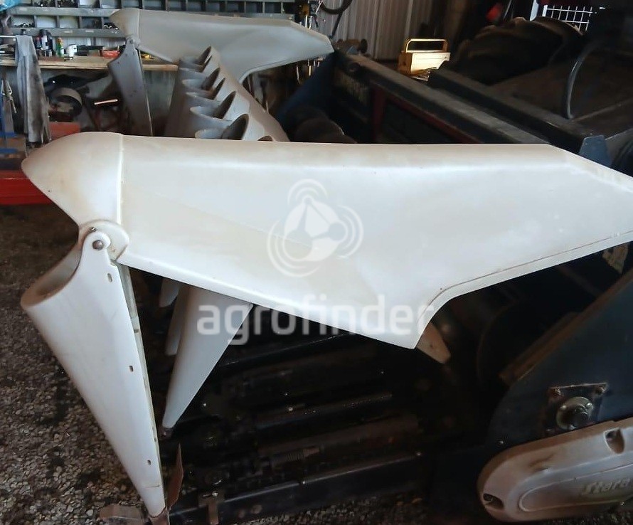 Plataforma  de Milho Sfil PLM6000 Ano 2004