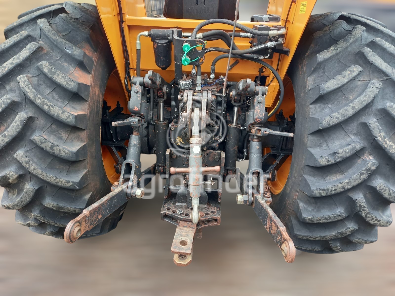 Trator Valmet 88 ano 1985