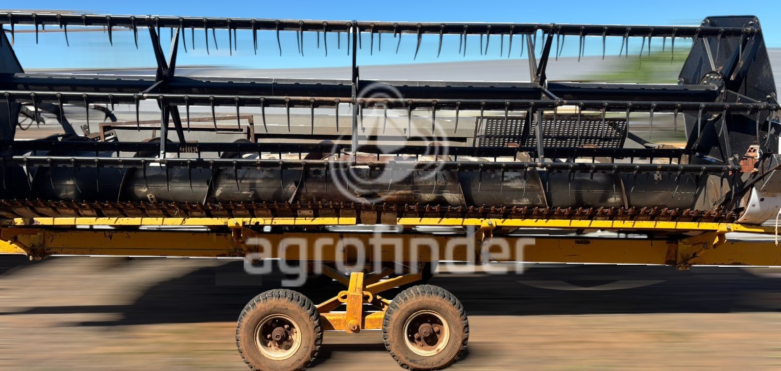 Colheitadeira Valtra BC4500 ano 2012