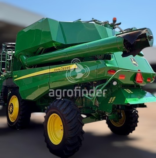 Colheitadeira John Deere S440 ano 2019