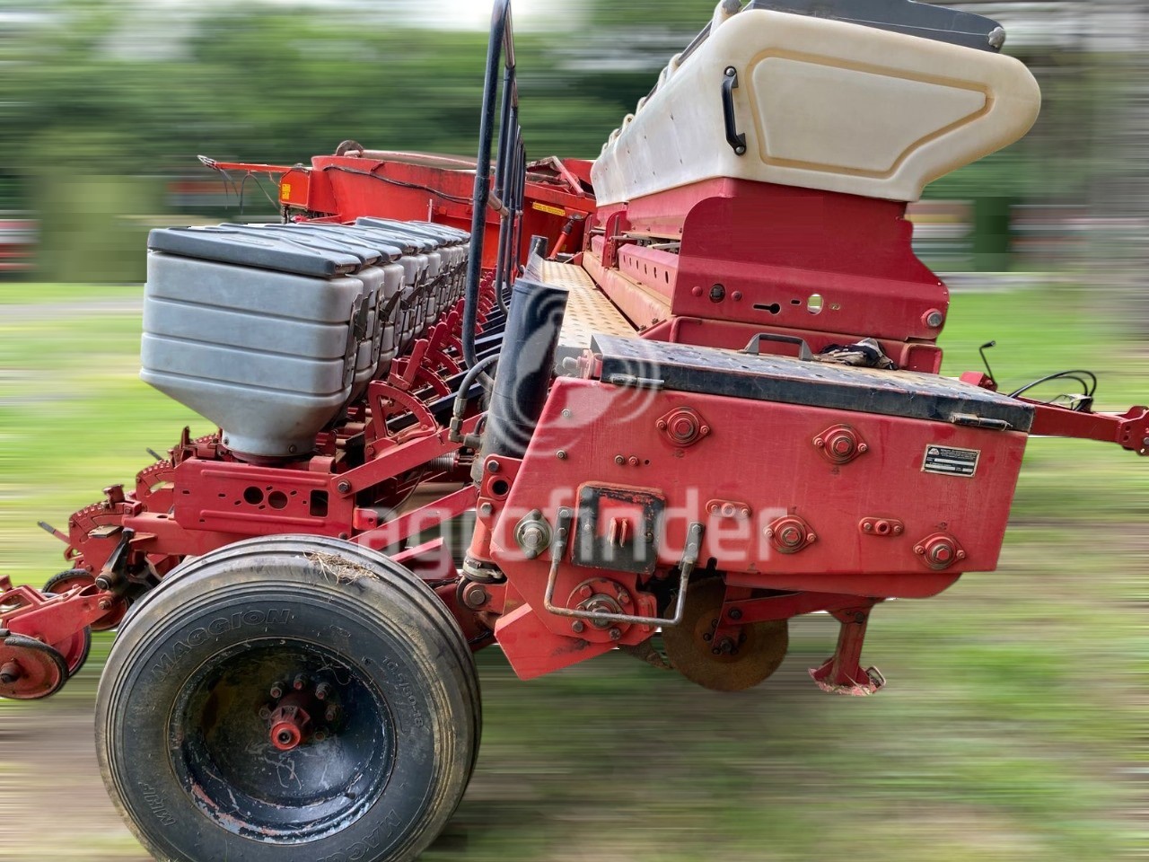 Plantadeira de Verão Semeato 4500SR Ano 2010