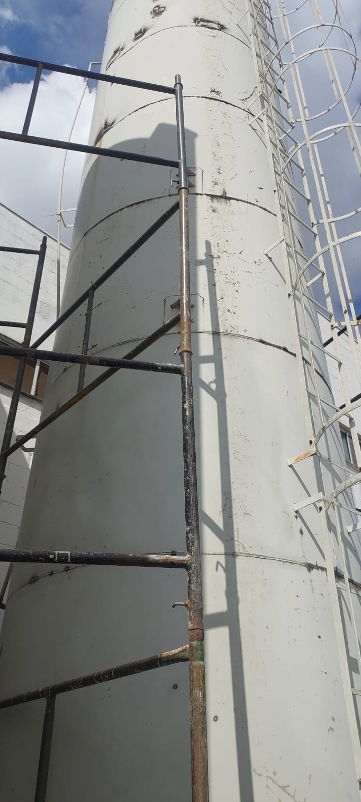 Reforma de Caixa d'água metálica