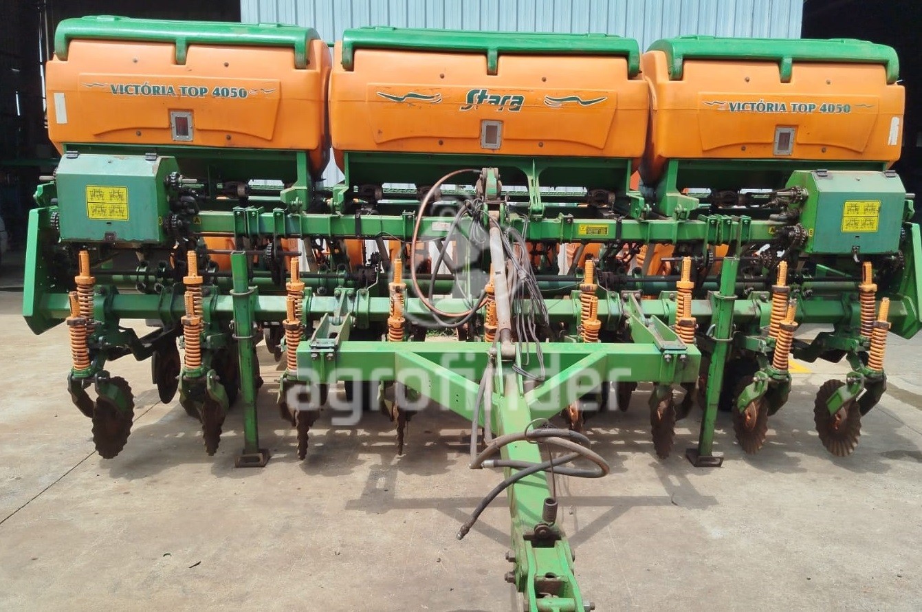 Plantadeira de verão Stara Victória 4050 Ano 2011