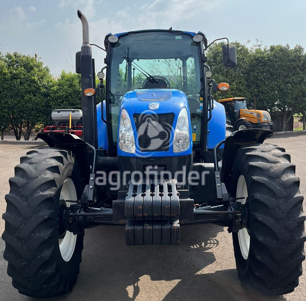 Trator New Holland  T6.120 ano 2018