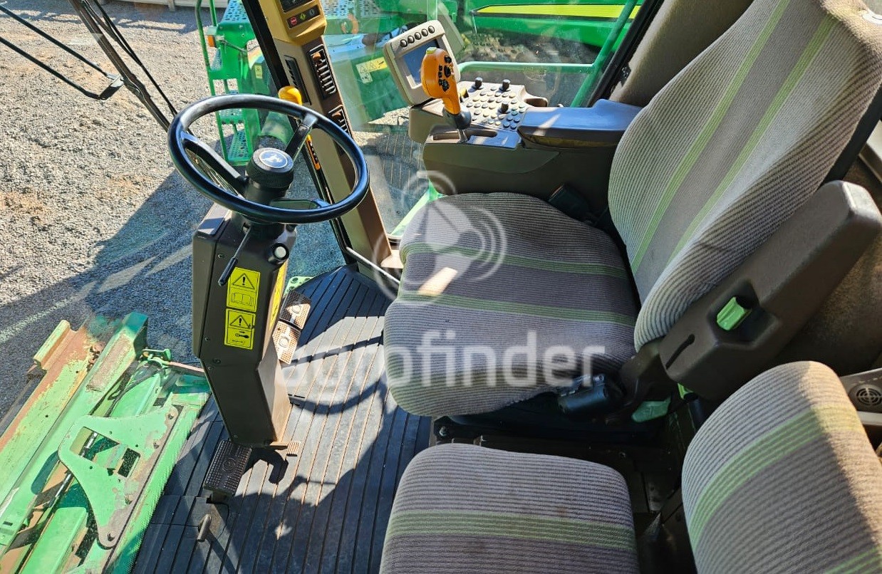 Colheitadeira John Deere STS 9670 Ano 2013
