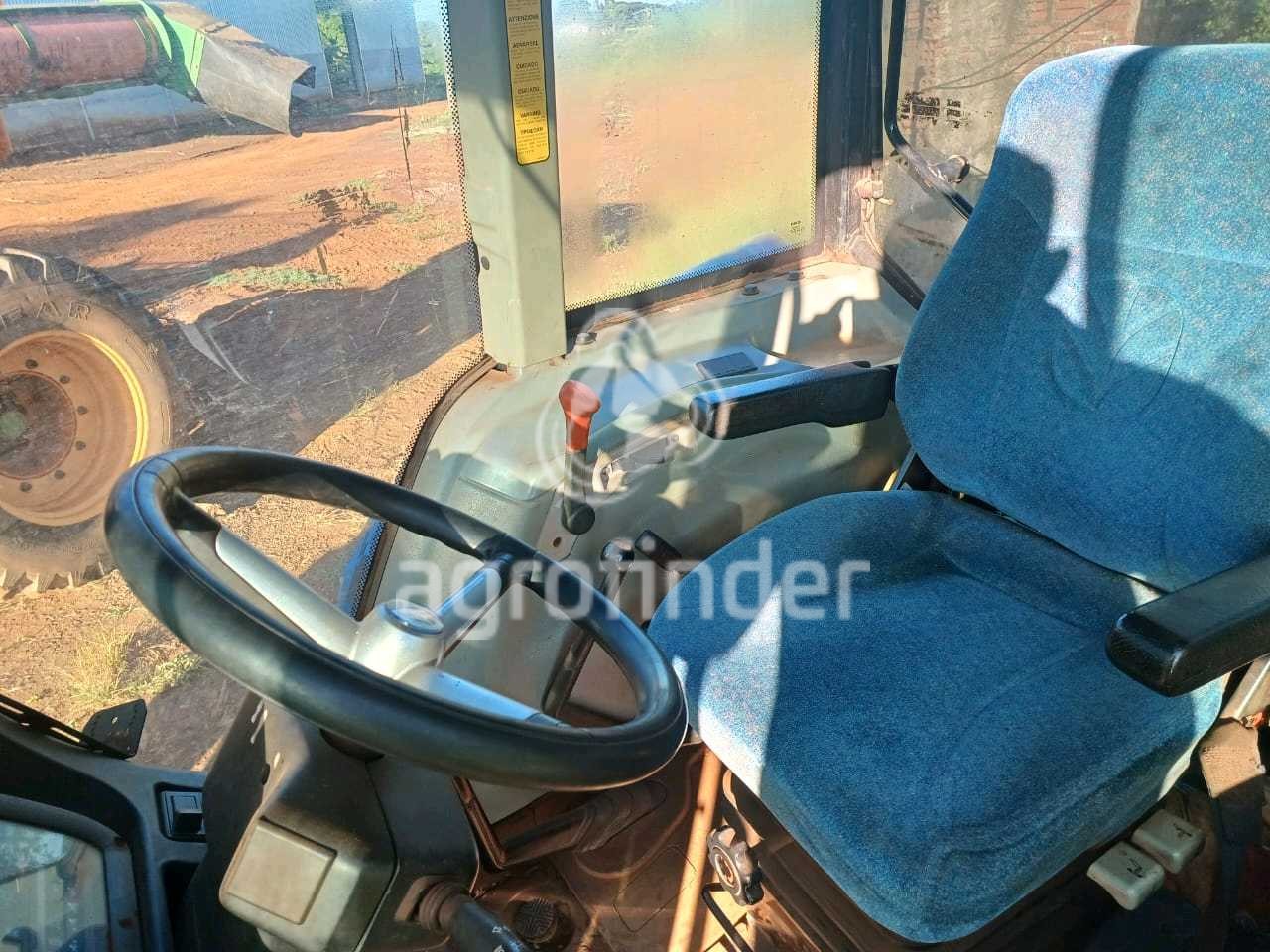 Trator New Holland TL 85 E Ano 2012