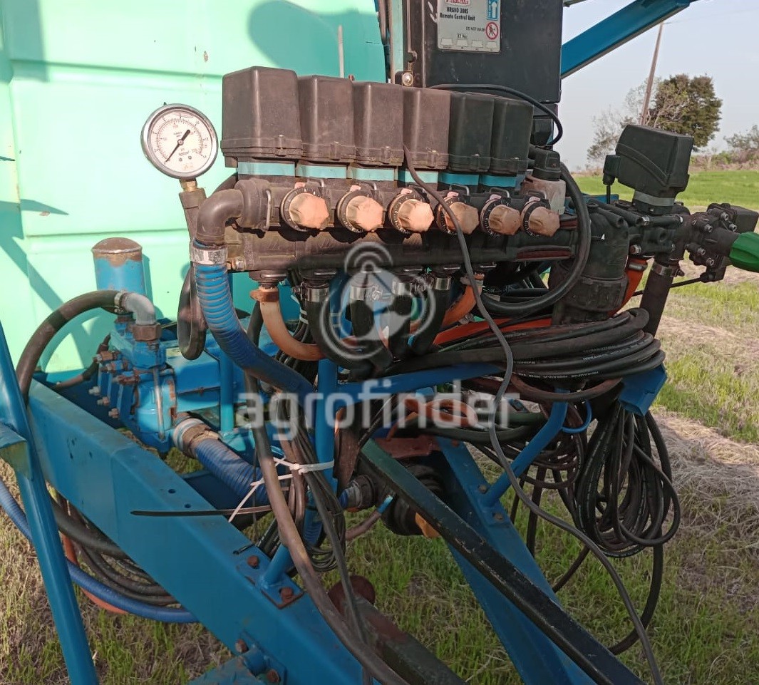 Pulverizador de Arrasto Montana  Ranger 3000 Ano 2016