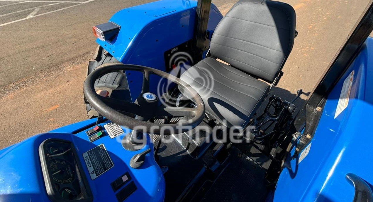 Trator New Holland 7630 2012