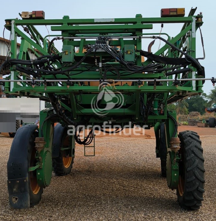 Pulverizador autopropelido Stara Gladiador 2300 ano 2013