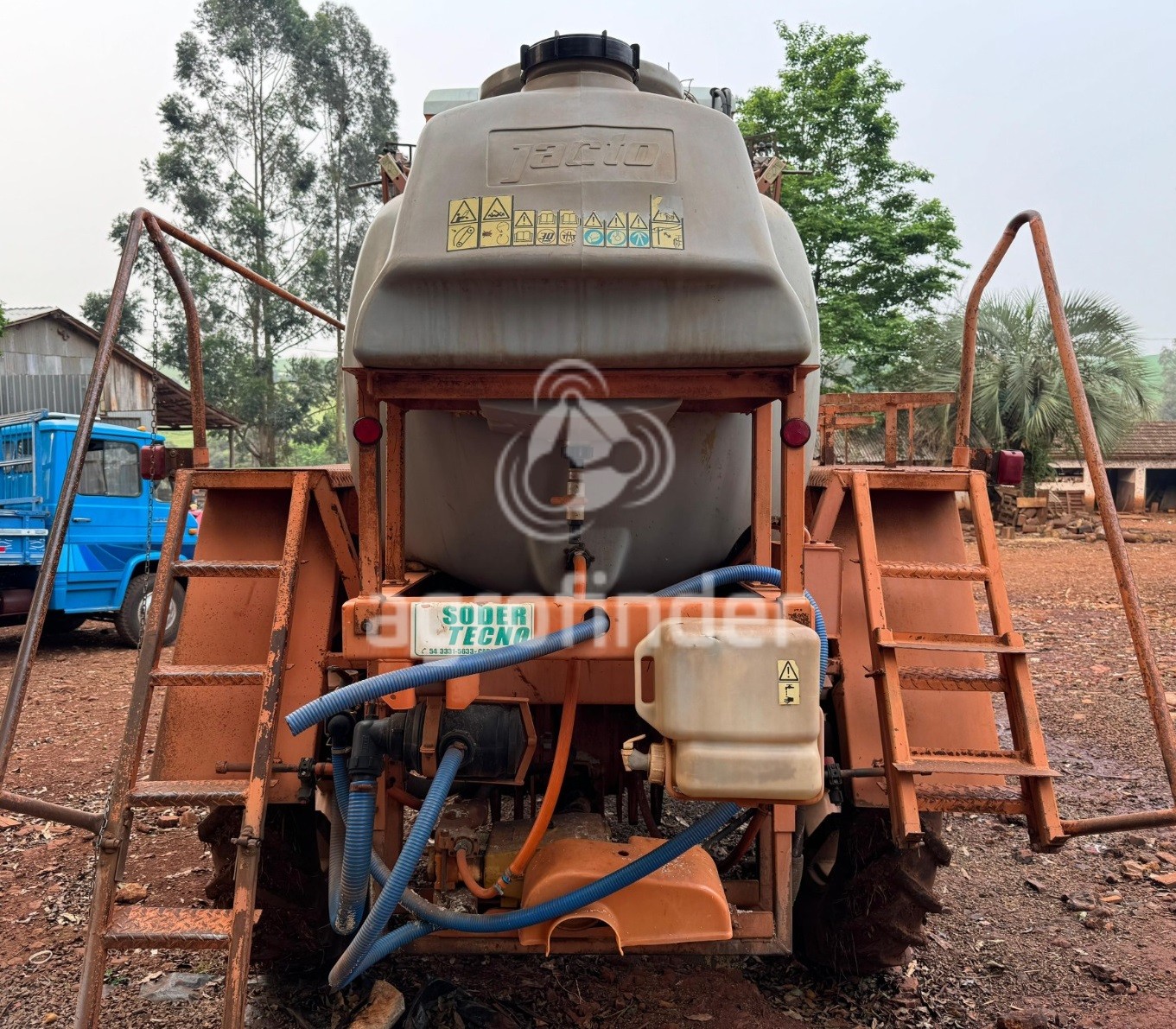 Pulverizador Montado Jacto Advance 2000 ano 2004