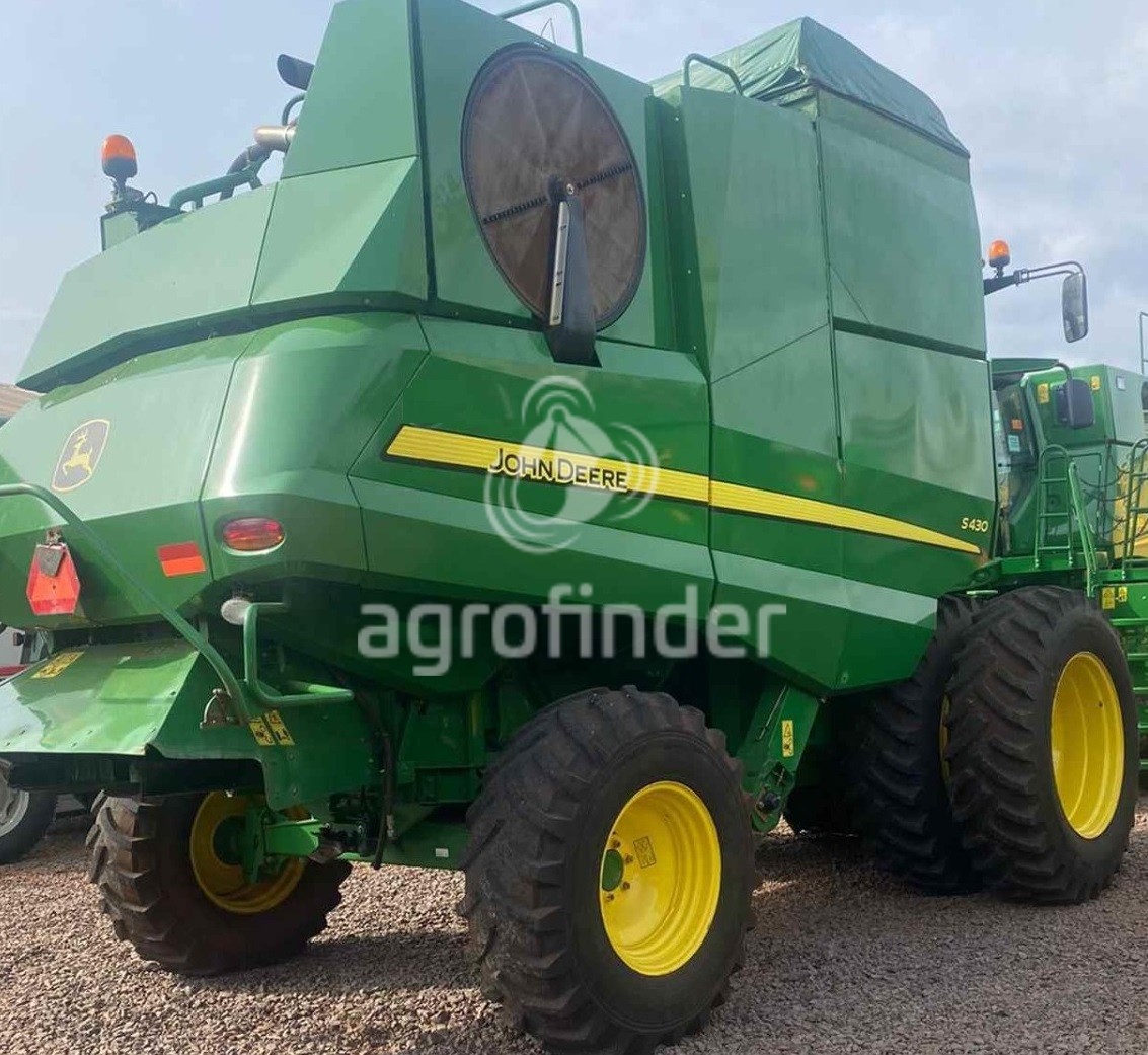 Colheitadeira John Deere S430 Ano 2017