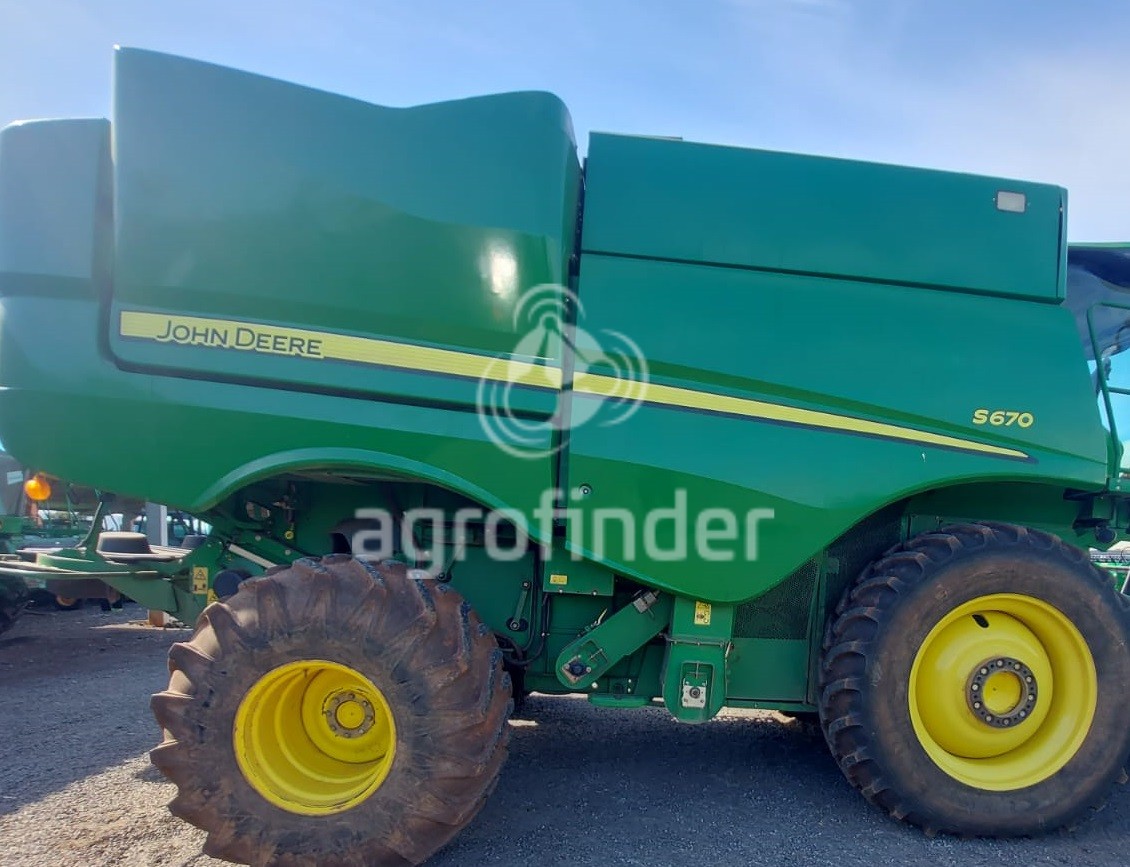 Colheitadeira John Deere S 670 Ano 2017