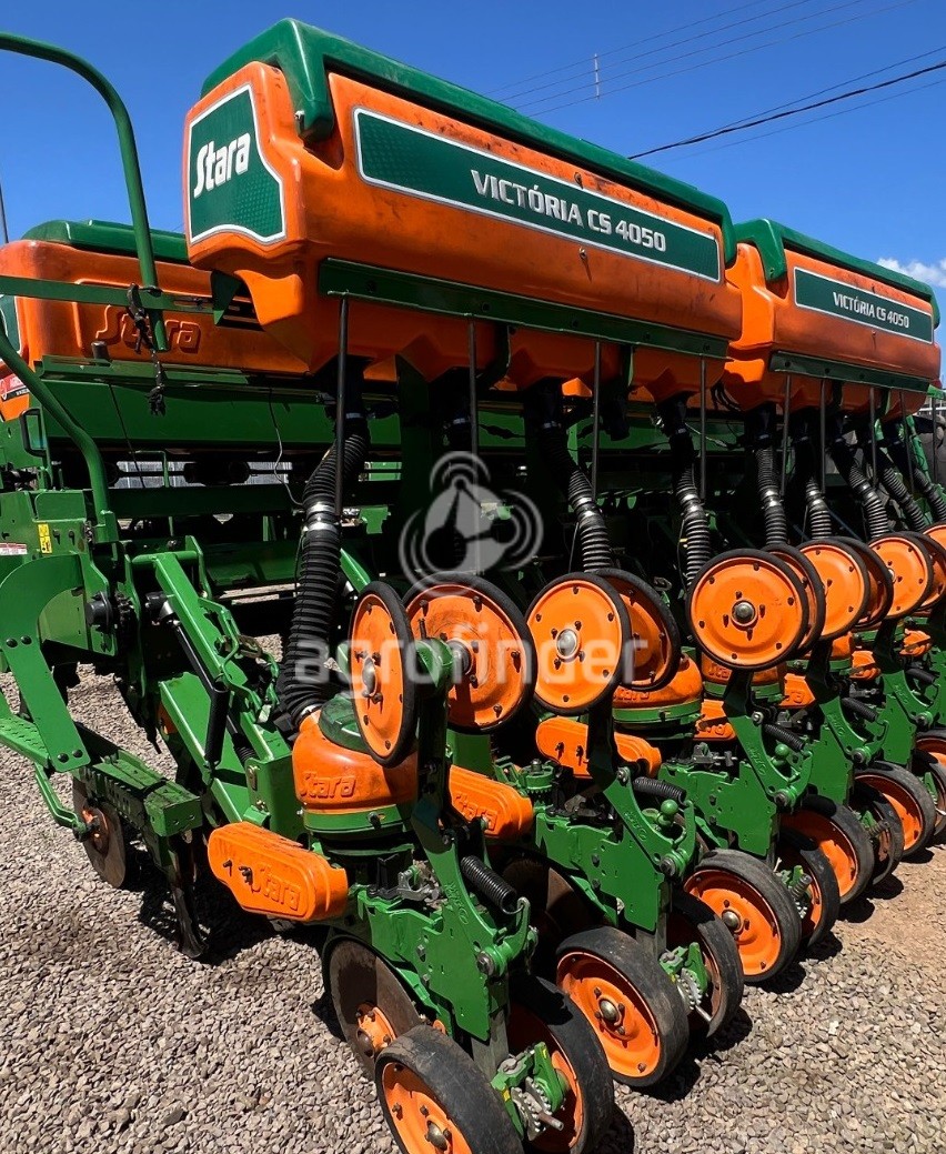 Plantadeira de verão Stara Victoria 4050 Ano 2017