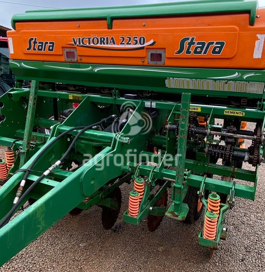 Plantadeira de Verão Stara Victória 2250 ano 2012