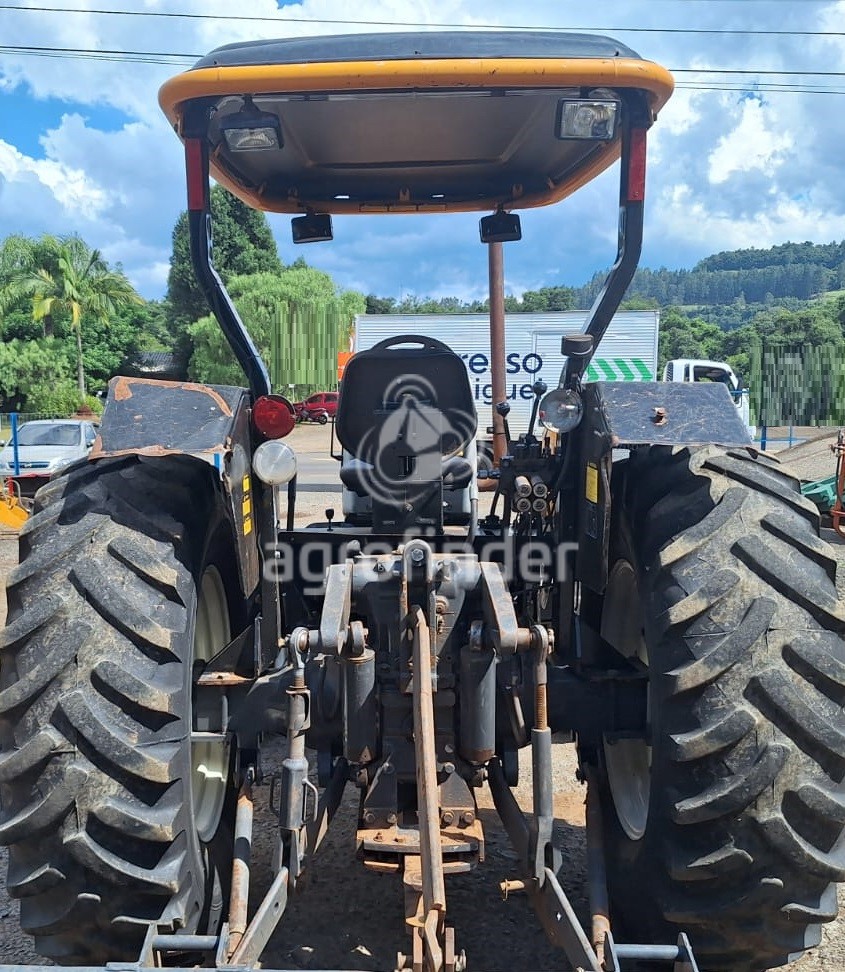 Trator Valtra A 850 Ano 2011
