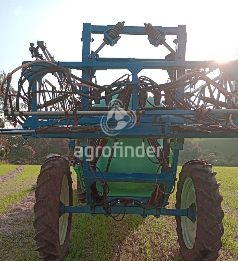 Pulverizador de Arrasto Montana  Ranger 3000 Ano 2016