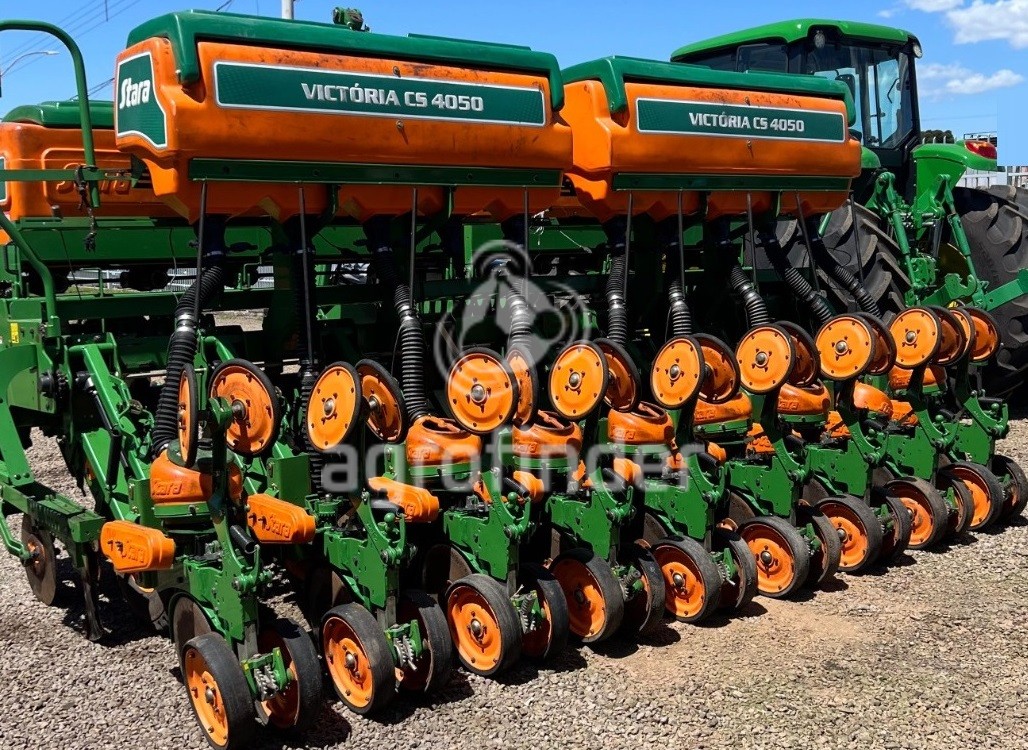 Plantadeira de verão Stara Victoria 4050 Ano 2017