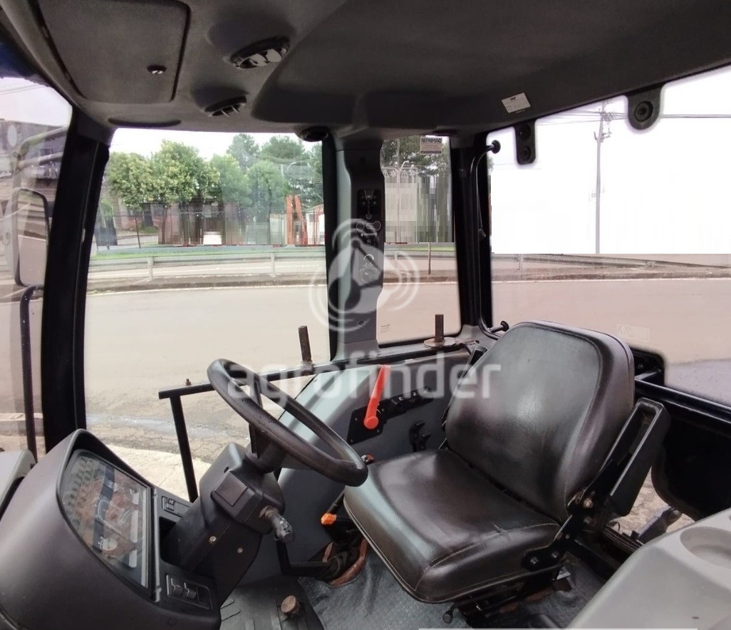 Trator New Holland TL75E Ano 2010