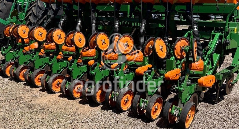 Plantadeira de verão Stara Victoria 4050 Ano 2017