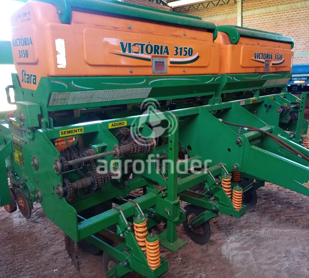 Plantadeira de Verão Stara  Victória 3150  ano 2016