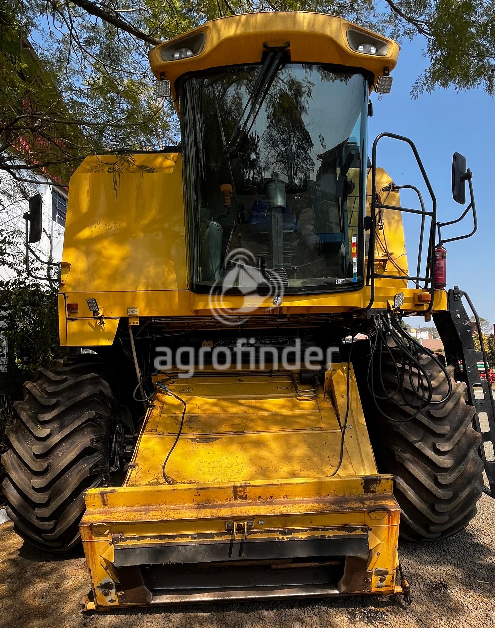 Colheitadeira New Holland TC 5090 ano 2008