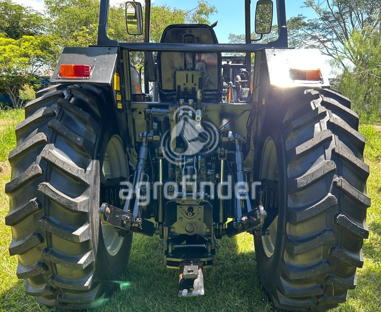 Trator Valtra 985 S ano 2002