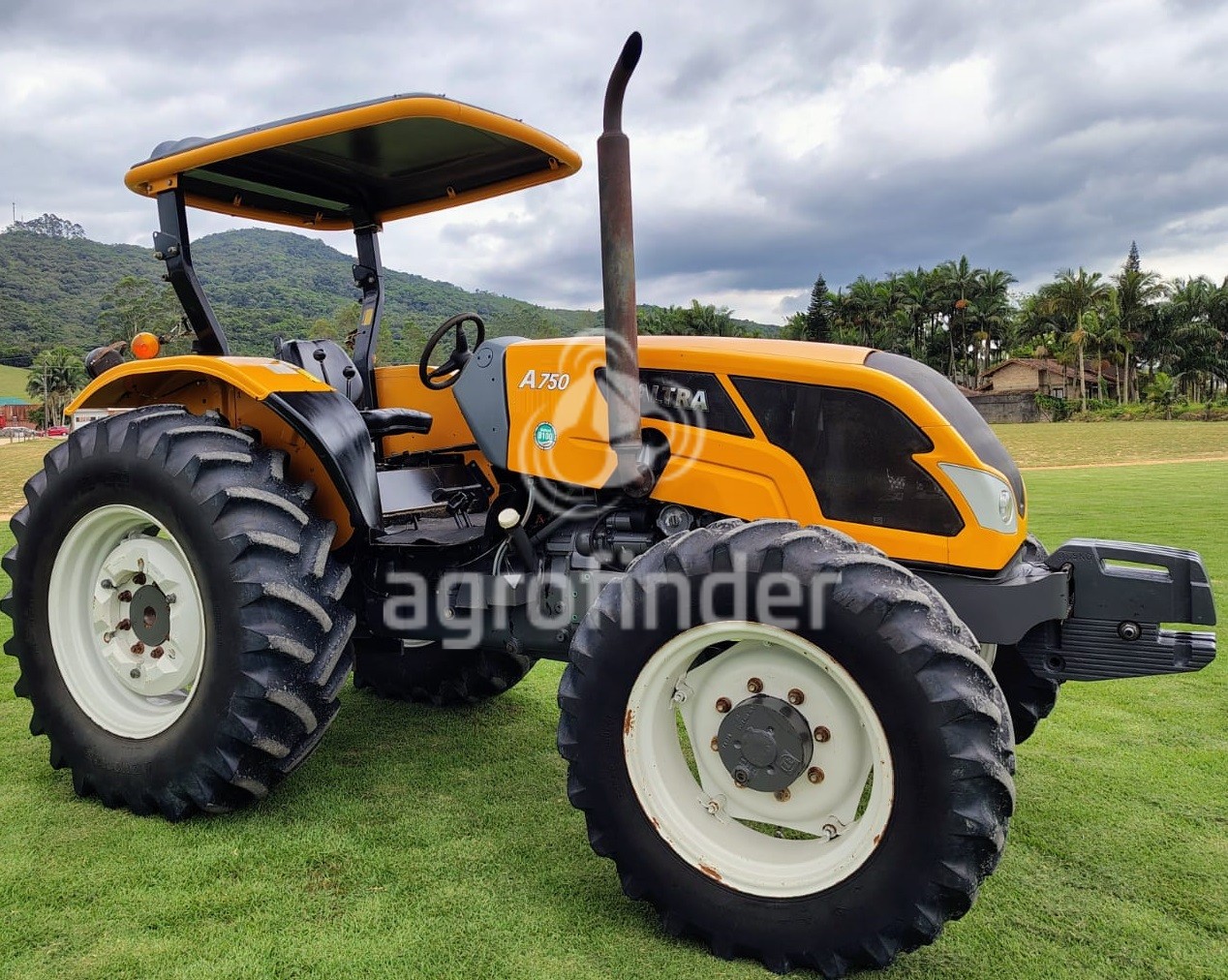 Trator Valtra A 750 Ano 2014