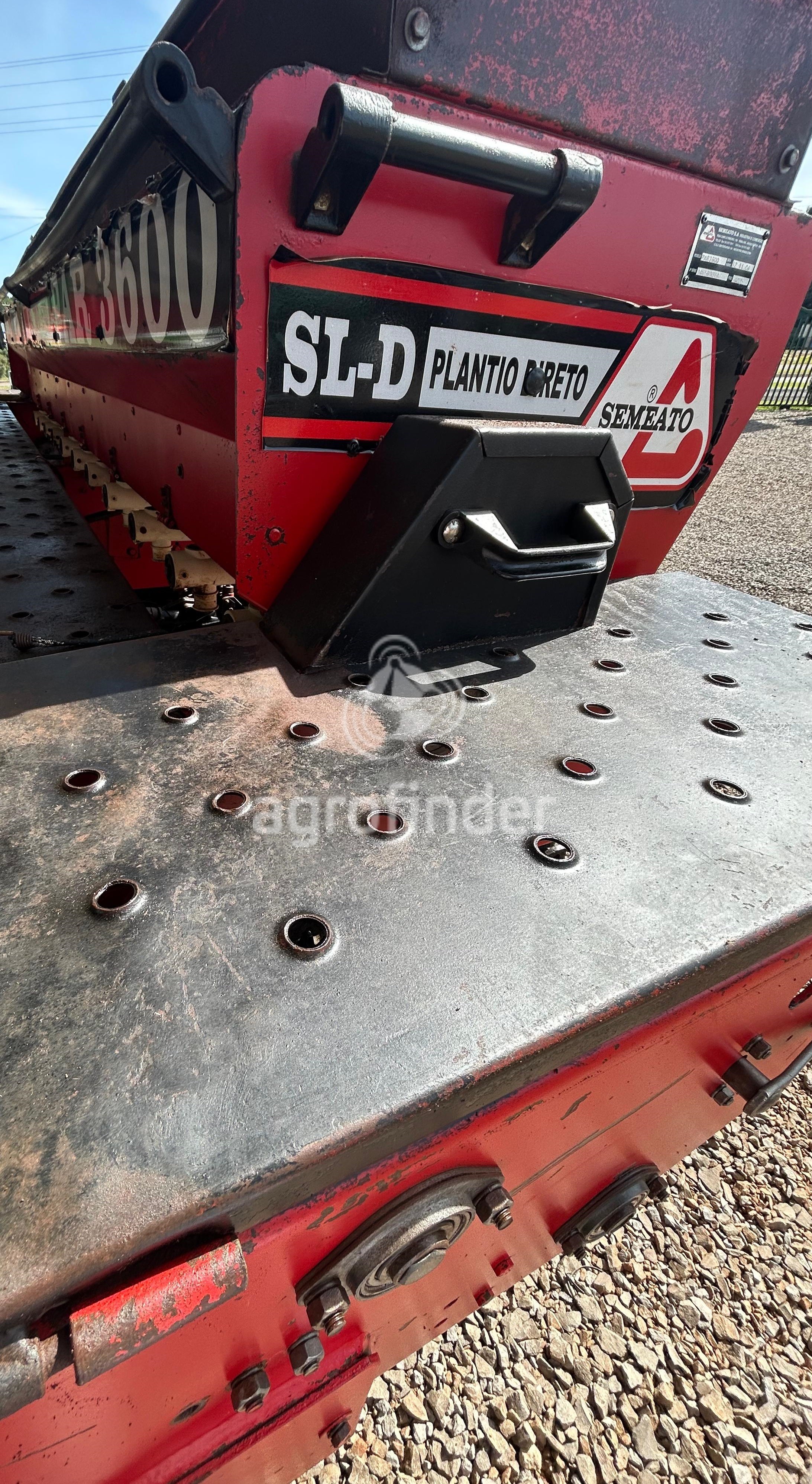 Plantadeira de Verão Semeato PAR 3600 ano 2004