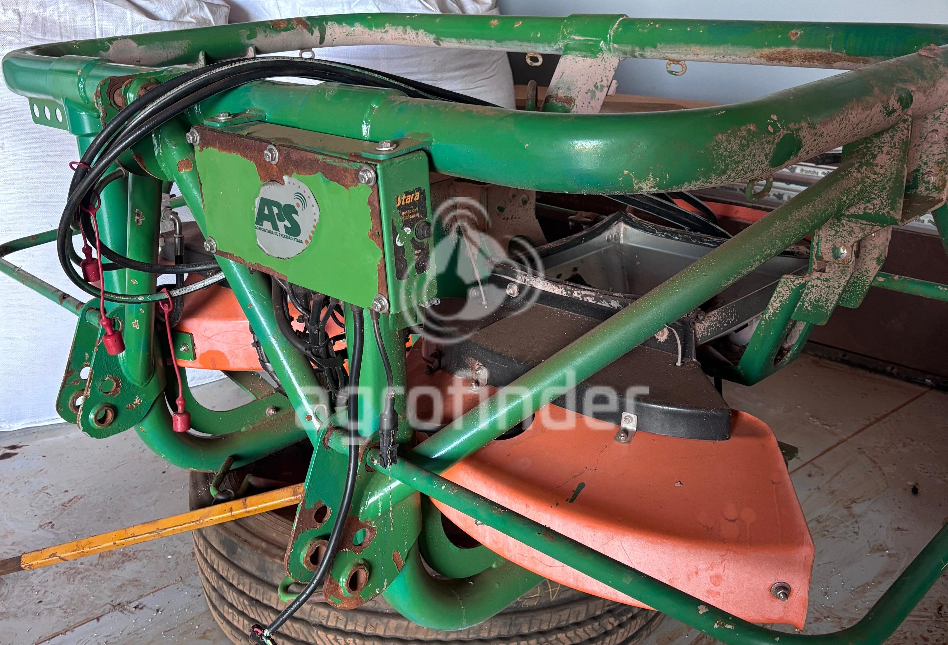 Distribuidor de sólidos Stara Twister 1500 APS Ano 2017