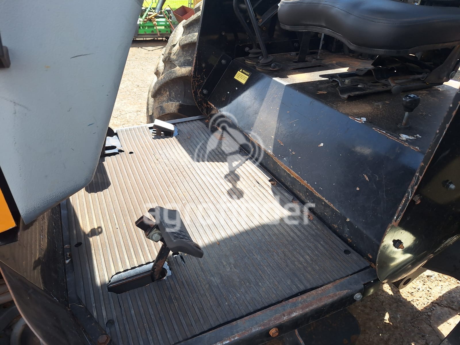 Trator Valtra A 850 Ano 2011