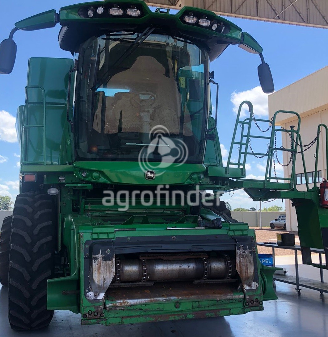 Colheitadeira John Deere S670 Ano 2017