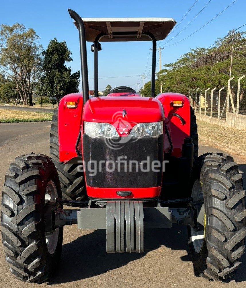 Trator Massey Ferguson 4275 ano 2019/20