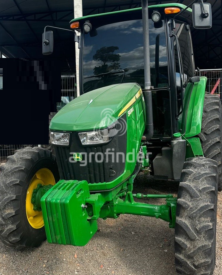 Trator John Deere  5078 E ano 2019