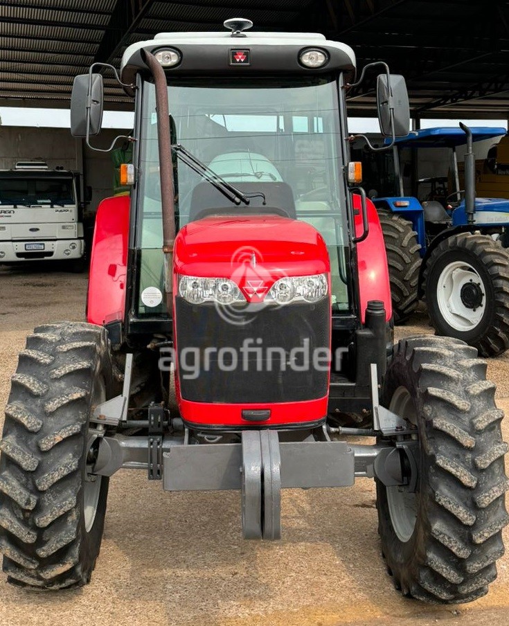 Trator Massey Ferguson  4275 ano 2017