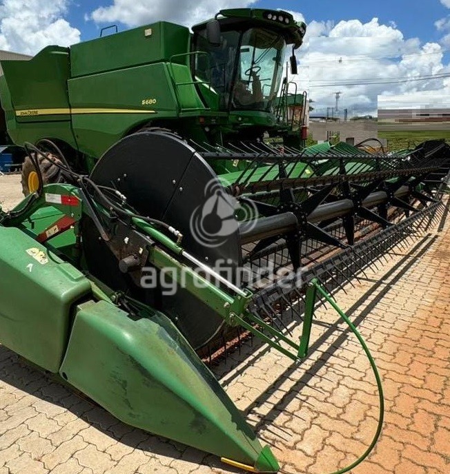 Colheitadeira John Deere S 680 ano 2014