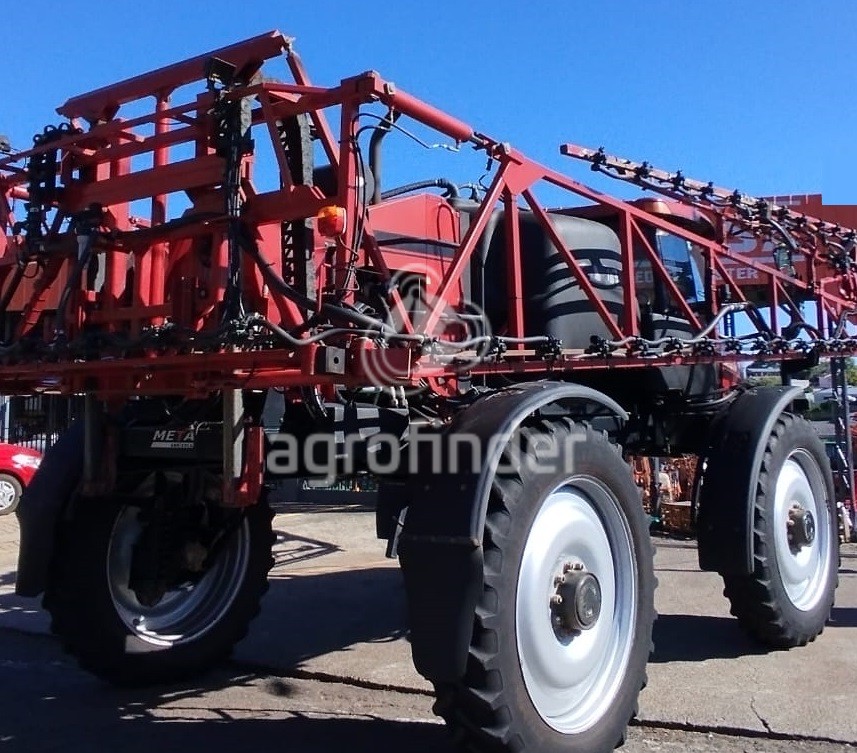 Pulverizador autopropelido Case  Patriot 350 Ano 2012