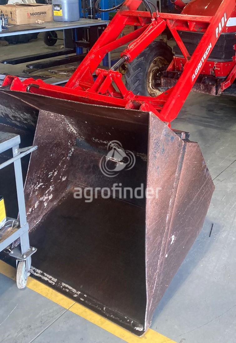 Trator  Yanmar  1155 - 4 Ano 2012