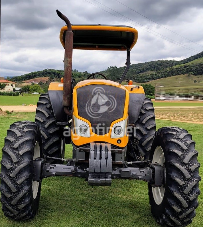 Trator Valtra A 750 Ano 2014