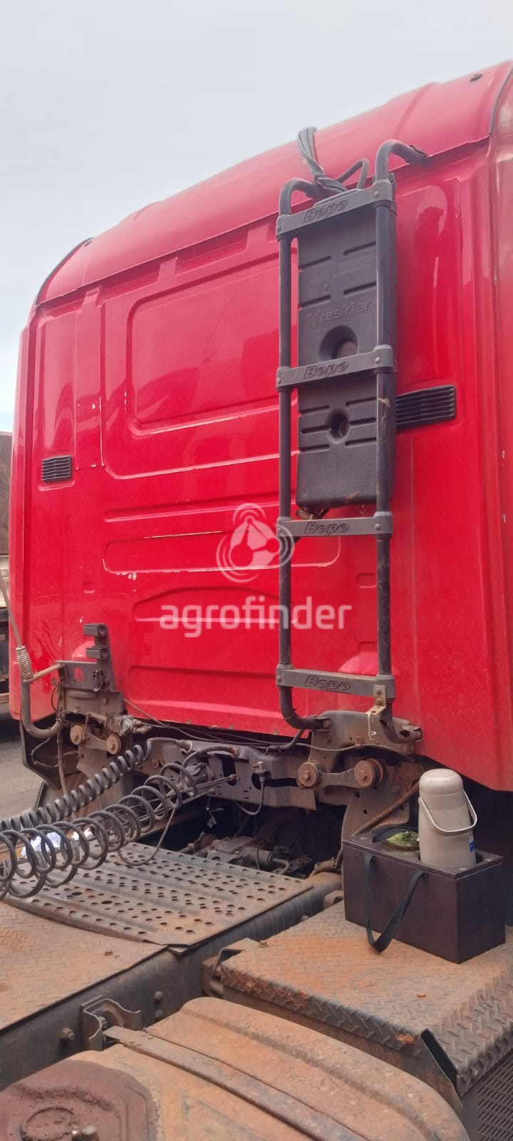 Caminhão Scania R 400 Ano 2005