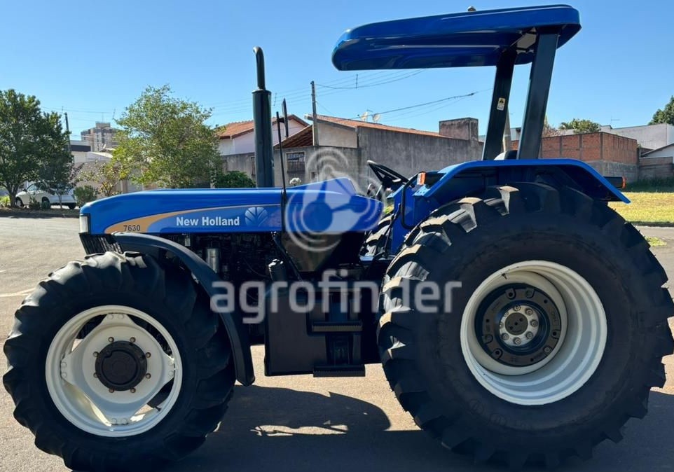 Trator New Holland 7630 2012