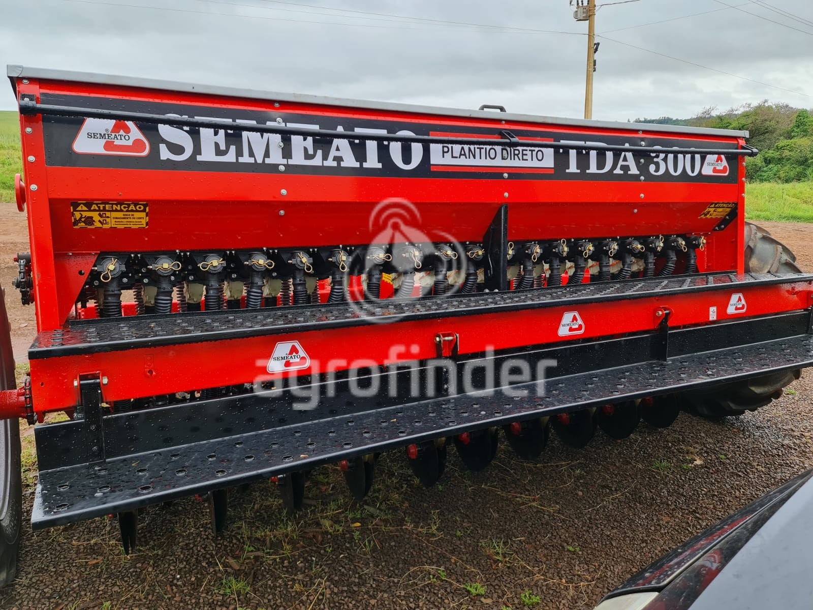 Plantadeira de inverno Semeato TDA 300 Ano 1990