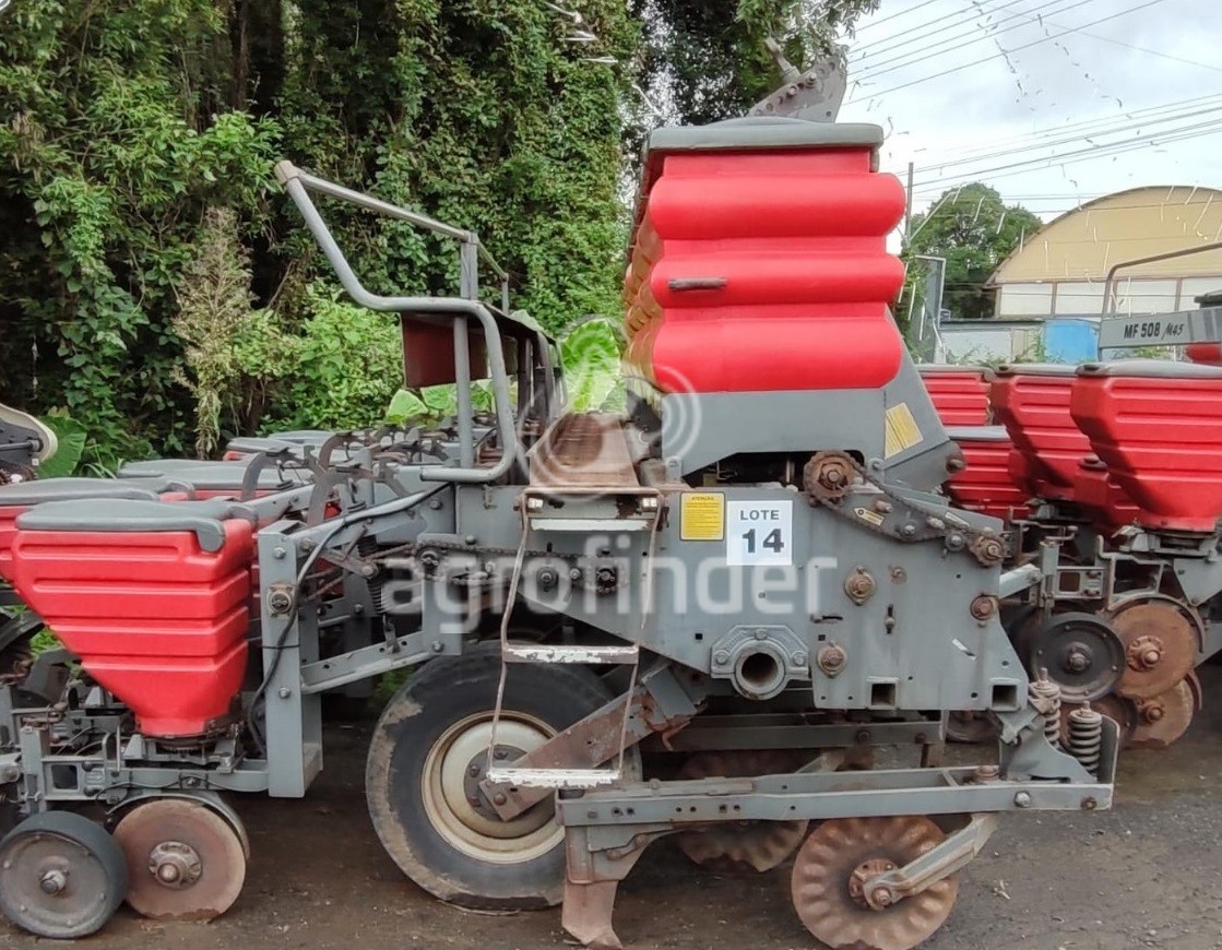 Plantadeira de Verão Massey Ferguson MF 509 ano 2009