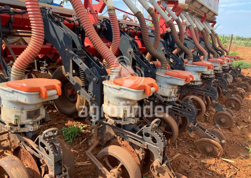 Plantadeira de verão Jumil  3080 PD Ano 2011