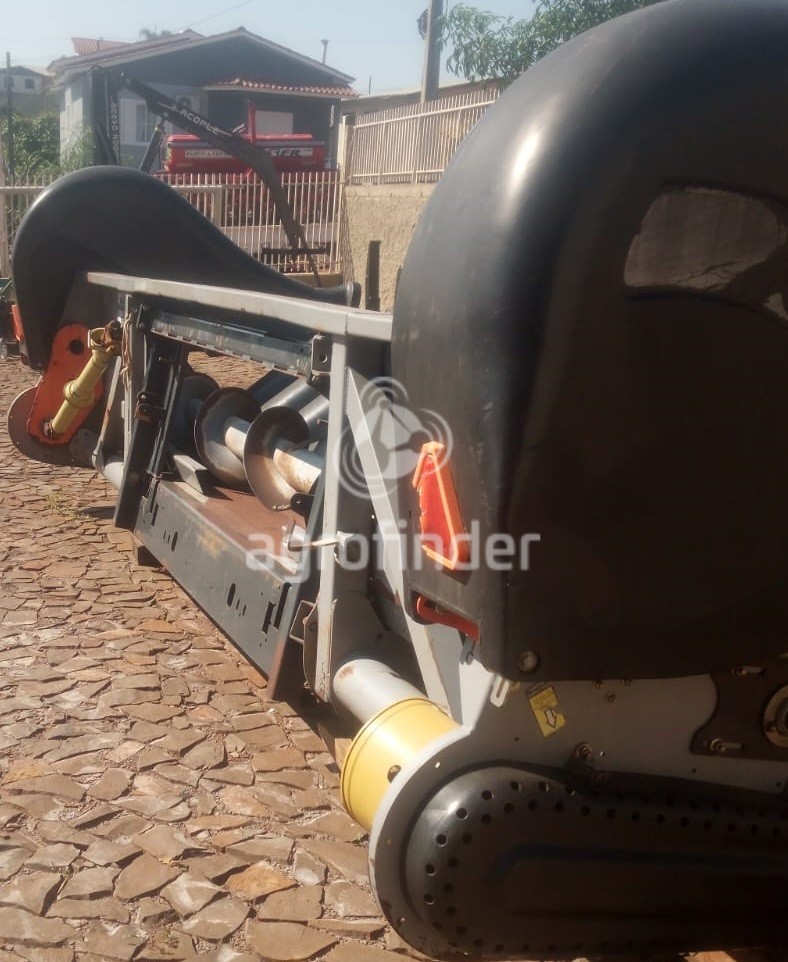 Plataforma de Milho GTS IS 1145 ano 2012