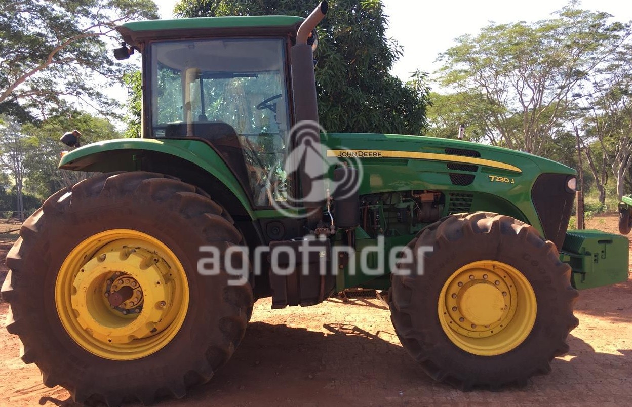 Trator John Deere 7230 J Ano 2021