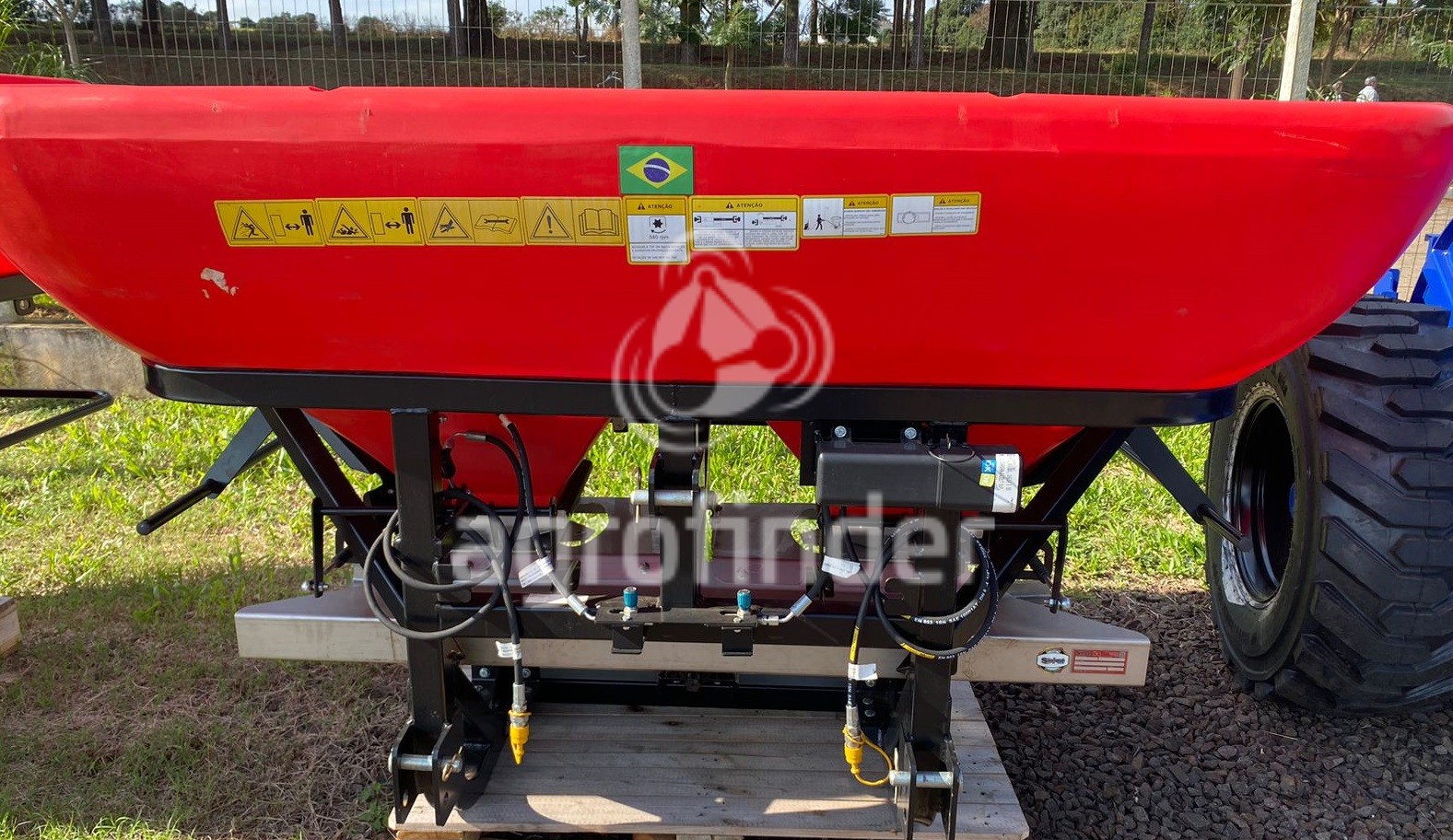 Distribuidor de Sólidos São José Turben 1400 ano 2024