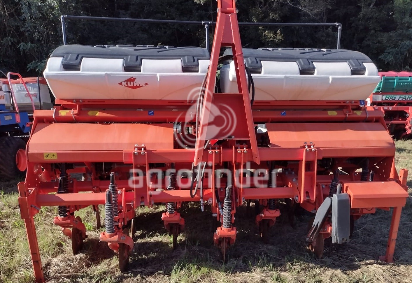 Plantadeira de Verão Kuhn PG 700 PLUS ano 2017