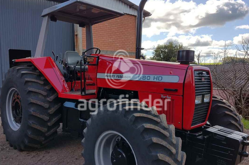 Trator Massey Ferguson 680 HD Ano 2005